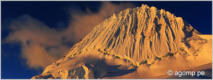 Expedición Montaña Alpamayo (5947 m)
