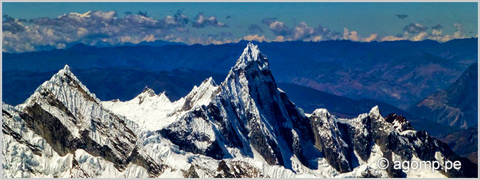 Expedición Montaña Alpamayo (5947 m)